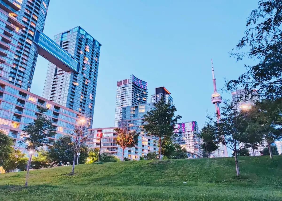 Apartament The Perfect Getaway Toronto Zewnętrze zdjęcie